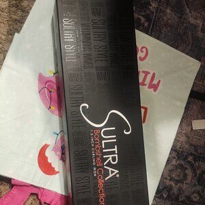 NEW Sultra The Bombshell Clipless Barrel  1.5 in. Curling Iron